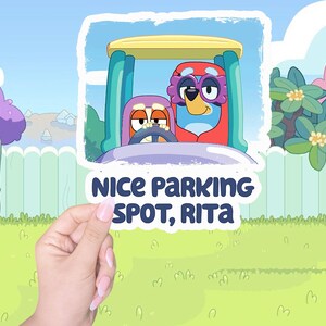 Mooie parkeerplaats Rita Sticker, Bluey vinylstickers, familiestickers, laptopstickers, waterflesstickers, kindersticker, sticker svinyl