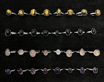 Lotto di anelli con pietre preziose all'ingrosso / Anelli con cristalli naturali / Placcati in argento sterling 925 / Occhio di tigre, onice nero, quarzo rosa, ametista - Gioielli all'ingrosso