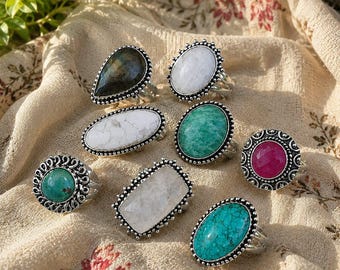 Lotto di anelli con pietre preziose all'ingrosso / Anelli con cristalli naturali / Anelli boho placcati in argento / Gioielli regolabili fatti a mano, confezione regalo all'ingrosso