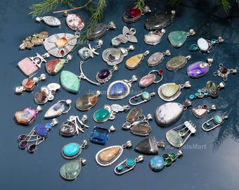 Lotto di ciondoli con pietre preziose naturali in argento sterling 925 / Ciondoli in argento all'ingrosso / Gioielli fatti a mano con pietre miste / Ciondoli con cristalli curativi all'ingrosso