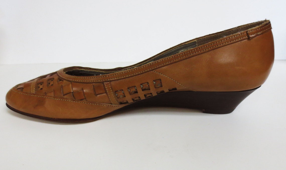 1970s Vintage Bandolino Shoes in Camel Beige Etsy