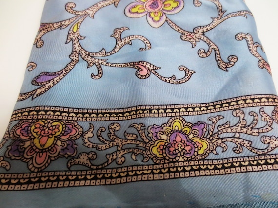 Vintage Light Blue Silk Paisley Scarf - 1970s  Vi… - image 3