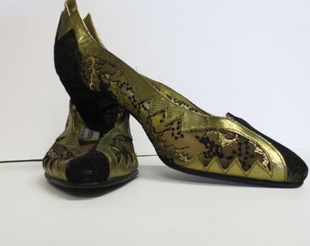 Vintage Bandolino El Vaquero-schoenen uit de jaren 80: zwart en metallic goud, gemaakt in Italië