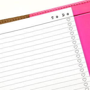 Papel para agenda "To Do Hearts", 18 ou 54 folhas, encadernado em disco e com encarte impresso em fichário, pautado largo ou estreito, escolha a cor