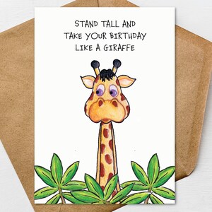 Cartão de Feliz Aniversário para Imprimir "Fique em Pé e Viva o Seu Aniversário Como uma Girafa" 5x7 e Envelope