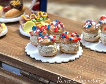 Miniature Cookie Ice Cream Sandwiches Dollhouse 1:12