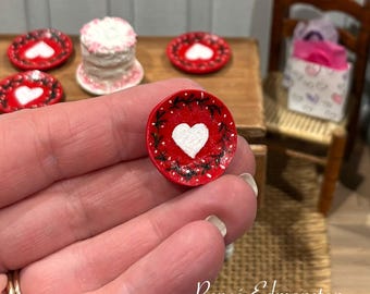 Miniature Valentines Day Handpainted Dinner Plates Dollhouse 1:12 Scale
