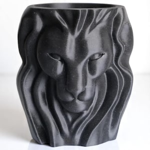 3D Printed Lion Head Planter Bold Sculptural Pot for Indoor Gardening  Home Decor Accent - Modern Animal Design