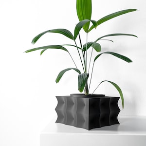 3D Printed Modern Sculptural Indoor Planter with Drainage Tray  Multiple Sizes Available for Stylish Plant Styling
