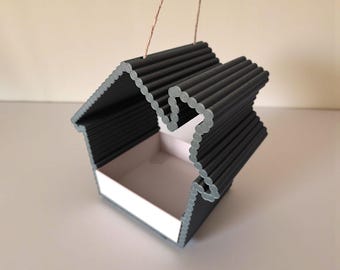 Modern Ribbed Bird Feeder with Removable Drawer