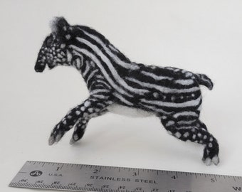 Malayan Tapir Magnetic Needle Felted Shoulder Pet