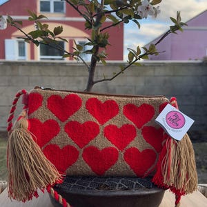 Cartera Wayuu hecha a mano,Diseño Exclusivo,100% Original de Colombia