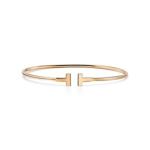 Contemporary Bar Motif Bangle | 18K Gold Wire Bracelet | Minimalist Statement Jewelry | Anniversary Gift