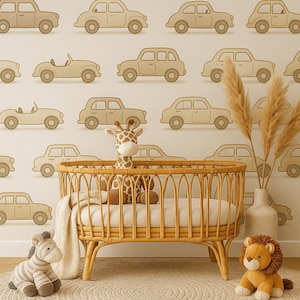 Papier peint voiture chambre d&#39;enfant beige – décoration murale véhicule vintage pour chambre de garçon dans des tons neutres