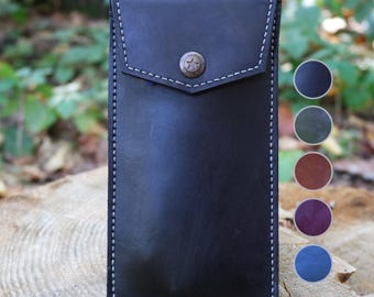 May include: A black leather pouch with a flap closure secured by a single metal snap button featuring a star emblem. The pouch is constructed with visible light-colored stitching along the edges. Five circular color swatches are displayed to the right.