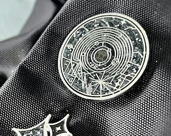 Planetfall Relic Enamel Pin V2 - Voyager Golden Record - Cyberpunk / Sci-Fi Gift