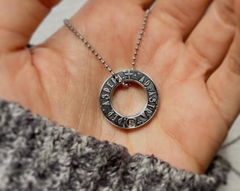 Meteorit Staub Anhänger Halskette: Per Aspera Ad Astra, Sci-Fi Cyberpunk Weltraum Schmuck