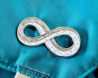Möbius Strip V2 Enamel Pin - Infinity Math & Geometry Brooch Gift