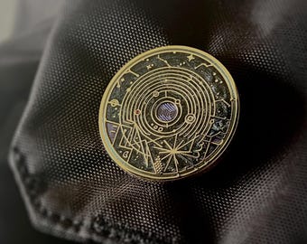 Planetfall Relic Enamel Pin V2 - Voyager Golden Record - Cyberpunk / Sci-Fi Gift