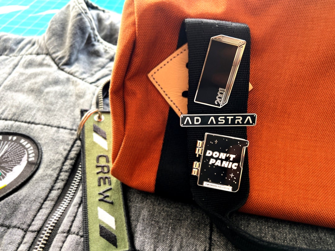 Hinged Hitchhiker's Guide Enamel Pin HHGTTG Don't Panic Lapel Pin