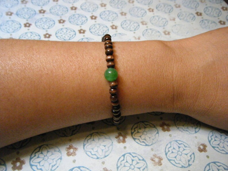 Green Jade Wood Mala Bracelet image 3