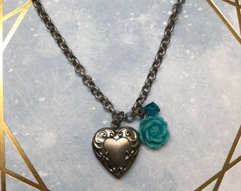 Antique Silver Heart Necklace with Resin Flower & Crystal