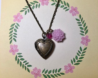 Antique Gold Heart Necklace with Resin Flower & Crystal