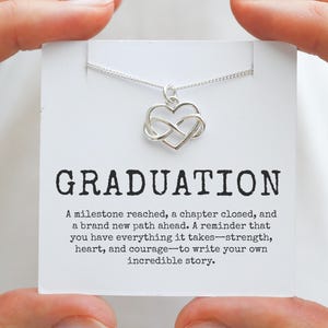 Collana di laurea, regalo per un nuovo capitolo, gioielli per un nuovo inizio, regalo per laureati, collana per il trasloco, regalo per un cambiamento di vita