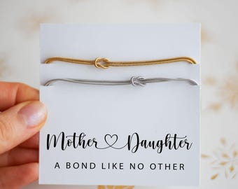 Set di braccialetti con nodo per mamma e figlia - Gioielli personalizzati con pietre portafortuna per mamma e figlia