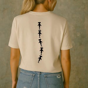 Komfort Farben Hammerhai Hai Shirt, Rettet den Ozean, respektiere die Einheimischen Shirt, Naturliebhaber Top, Geschenk für die Tochter, Meeresbiologen Geschenk