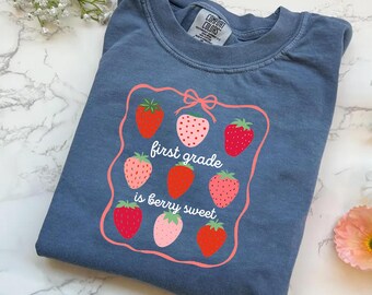 Comfort Colors® First Grade Teacher T-Shirt, 1st Grade Back to School T-Shirt, Cute Elementary School Teacher Tee, Teaching Gift for Women