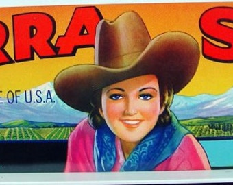 1940s Sierra Sue Cowgirl in 10 Gallon Hat Western Extremely Rare CA Crate Label