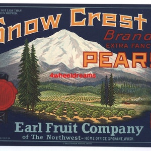 1920s Snow Crest Pears Spokane WA Snow Capped Mountains Crate Label Earl Fruit