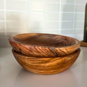 Handmade Natural Olive Wood Plates, Sustainable Wooden Kitchenware, Olive Wood Bowls Vegan Gift Idea