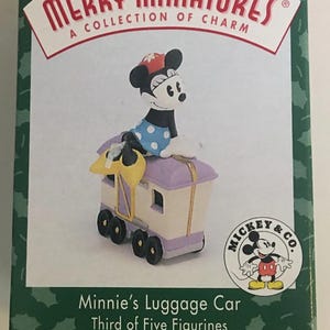Vintage Hallmark Keepsake Merry Miniature Ornament Disney Minnie 3rd of 5 Figurines 1998