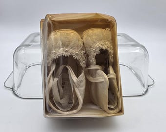 Vintage Baby Deer White Satin Christening Shoes, Style 2440 Size 2, Infant Baptism Ribbon Tie, Baby Booties