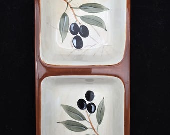 Vintage Inspirado Stonelite Clay 2-Section Olive Dish