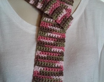 Crochet Tie - Pink Camouflage