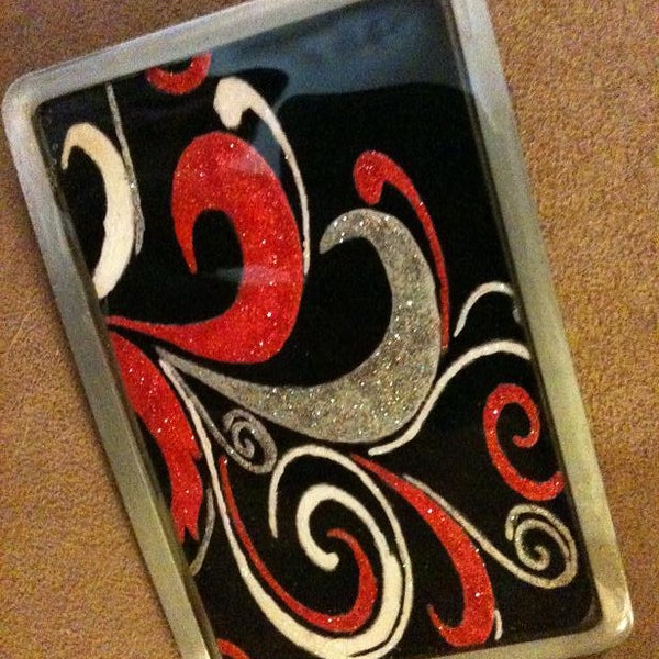 Black, Red and White Swirl Belt Buckle