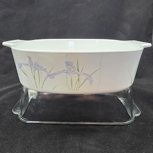 Vintage Corning Ware Shadow Iris Pattern 2 Liter Baking Dish A-2-B