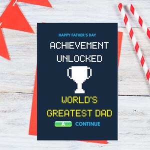 Carte de fête des pères drôle de joueur de Zazzle.be Liste d'envies Vous avez des idées ? Le plus grand papa du monde à débloquer à imprimer | Téléchargement numérique pour papas geeks