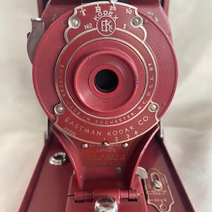 Kodak Rainbow Hawk-Eye 2A Model B Camera