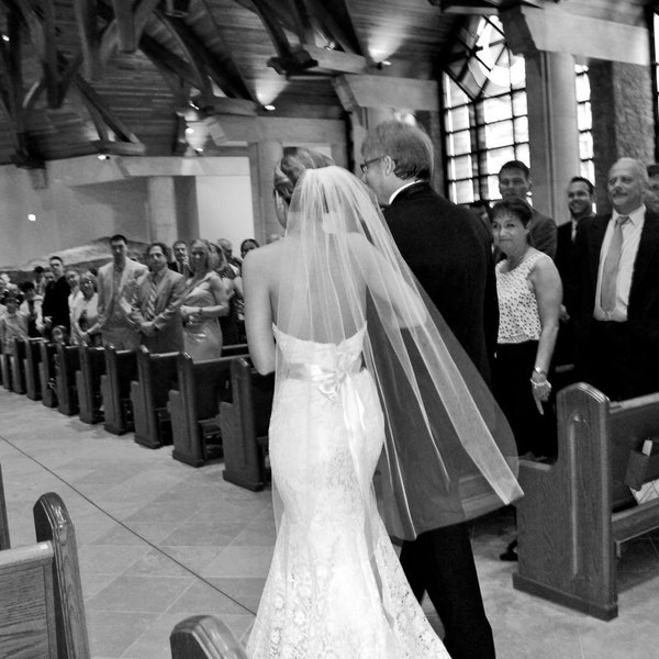 One tier wedding veil 45 inches long with clean cut edge Light Ivory, Off-White, White - READY TO SHIP in 2-5 Business Days