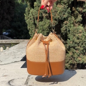Leather Raffia Bucket Bag, Crossbody Raffia Bag, Italian Leather Tote Bag, Handmade Summer Handle Bag, Leather Handbag & Bag Gift for Her
