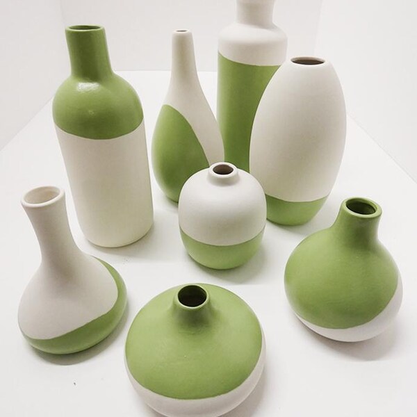 View of Minimalist Ceramic - Etsy