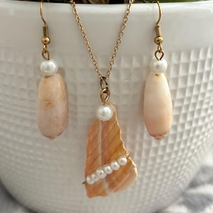 Golden Fan Shell & Drop Shell Set with Faux Pearls