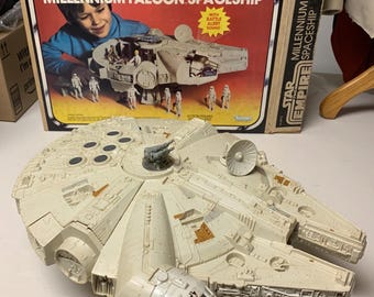 vintage Kenner Star Wars millennium falcon with box