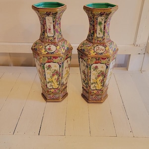 Antique Chinese Oriental Asian Large Vases Gorgeous