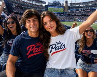 NEW The Pats T-Shirt Gildan