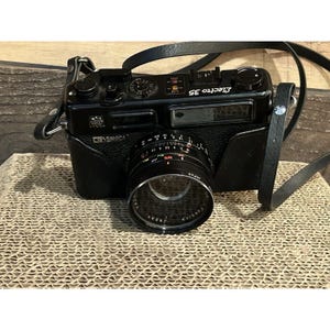 Yashica Electro 35 GX black with Color-Yashinon DX 1,7/40mm | Appareil photo télémétrique - Catawiki